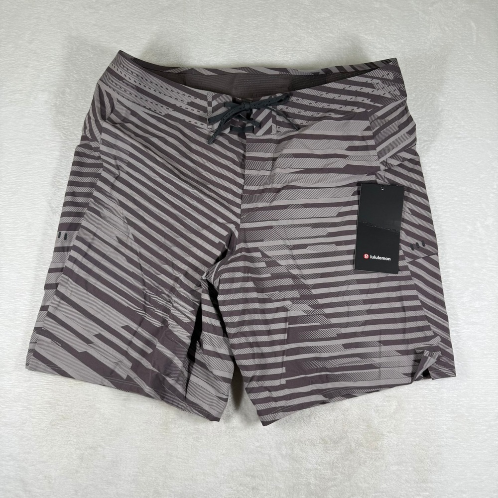 Lululemon Mens Current State Board Short 9 Espresso Striped 34 LM7B07S NEW